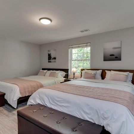 Stylish 3BR 3BA Colonial House by CozySuites Alexandria Zewnętrze zdjęcie